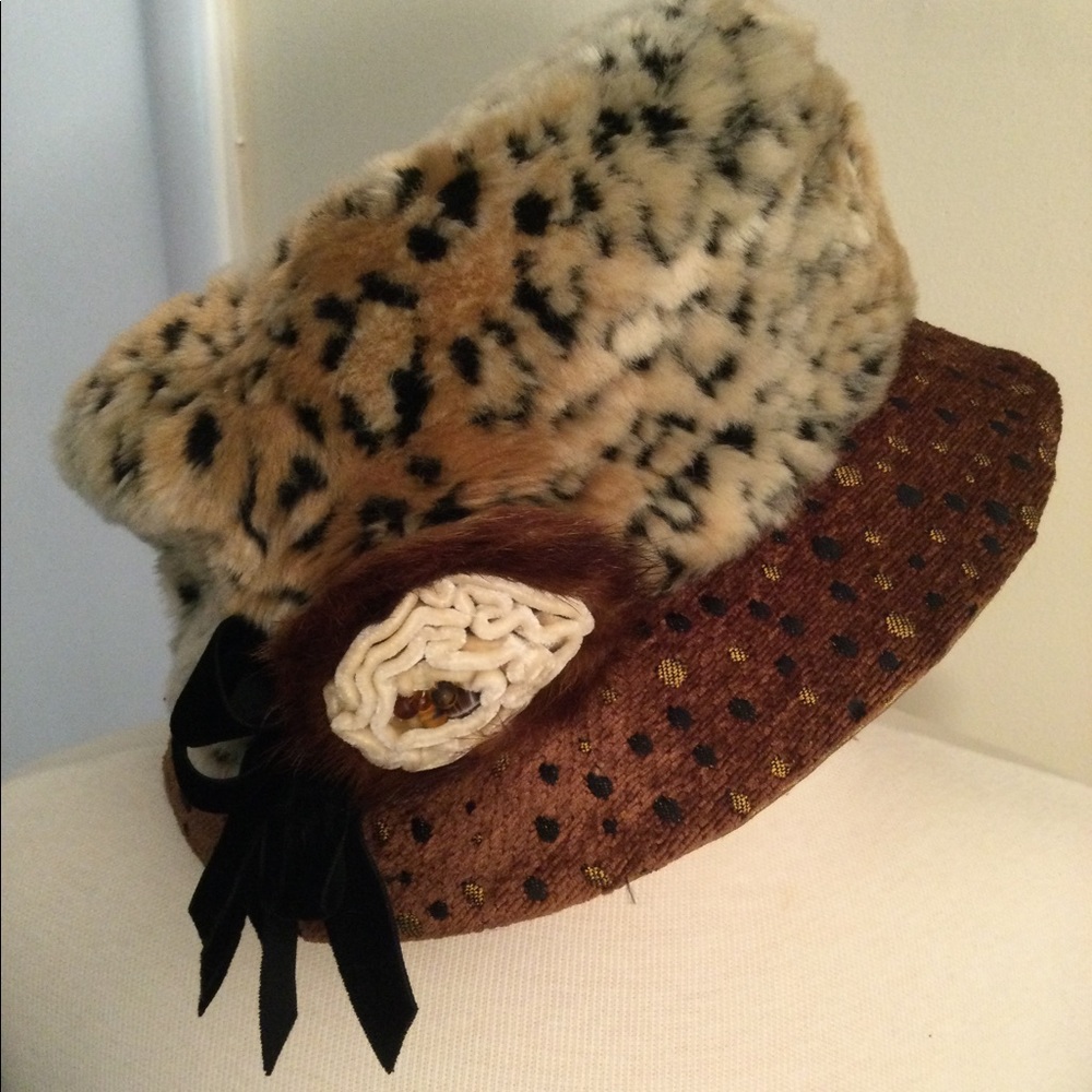 Ladies faux fur hat, with black velvet bow. Bon Chic by Wendrith.